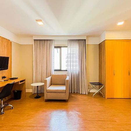 فندق Flat - Rua Bela Cintra ساو باولو المظهر الخارجي الصورة