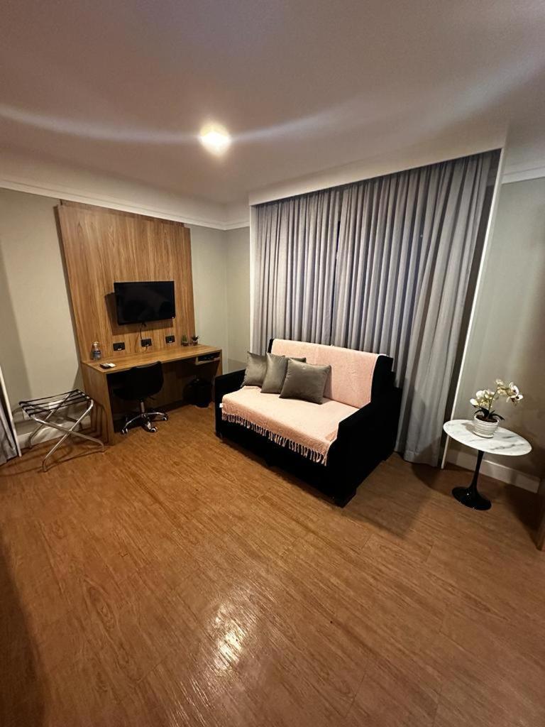 فندق Flat - Rua Bela Cintra ساو باولو المظهر الخارجي الصورة