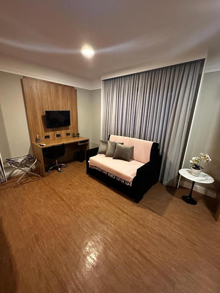 فندق Flat - Rua Bela Cintra ساو باولو المظهر الخارجي الصورة